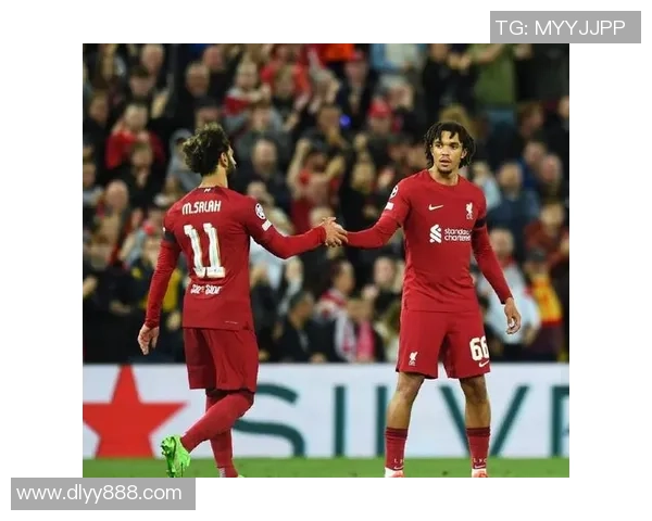 德甲激战：里昂逆转利物浦3比2全场沸腾的瞬间分析