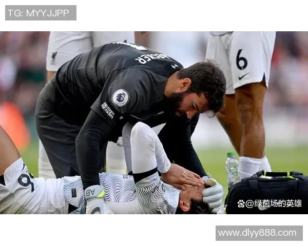 巴黎圣日耳曼小胜利物浦战术解析揭示比赛精彩瞬间